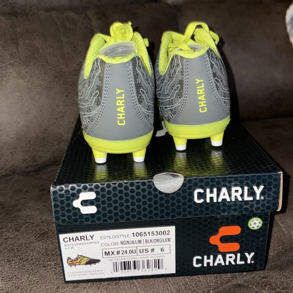 Kids Soccer Cleats - Gray and Neon Green - Picture 2 of 3